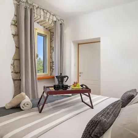 Marilu By Istrialux Villa Kunj